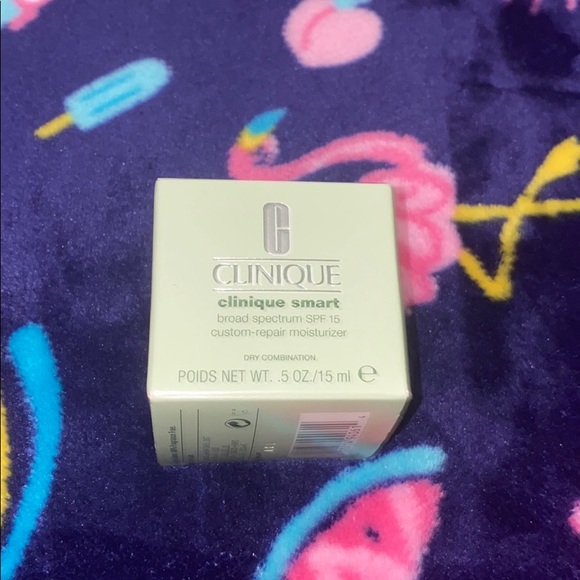 Clinique Other - Brand new Clinique smart ❤️